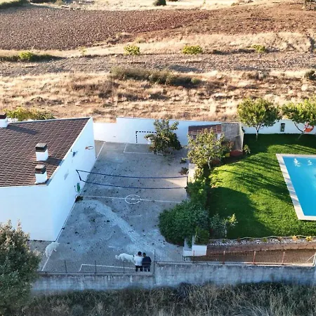 Casa Lagoas Com Piscina Aquecida Exclusiva * Браганса